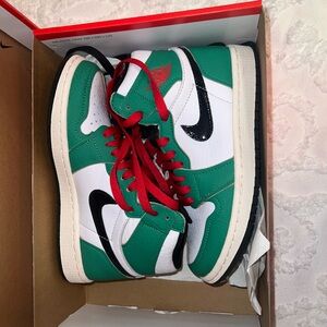 Nike dunks high tops